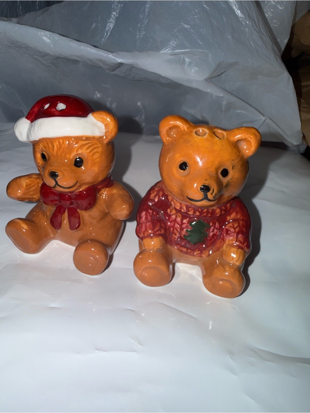 Cracker Barrel Orange and Red Ceramic Bear Salt & Pepper Shakers